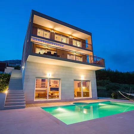 Villa Diosa De La Aurora Klis