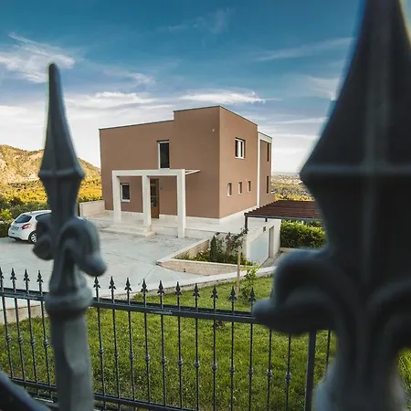 Villa Diosa De La Aurora Klis